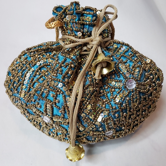 Turquoise bucket bag - Picture 3 of 9